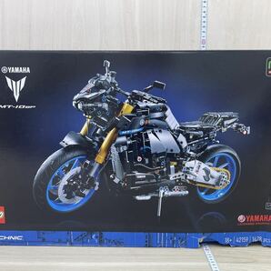 LEGO レゴテクニック YAMAHA MT-10SP 42159 1478pcs 元箱に破損あり の画像1