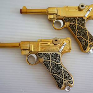 東京マルイ BIOHAZARD Ashford GOLD LUGER/アッシュフォードゴールドルガー 限定品の画像3