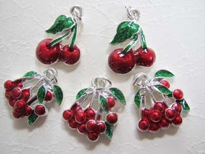  metal charm cherry set 