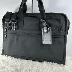 1円〜 TUMI トゥミ 2WAY ハンドバッグ ビジネスバッグ ブリーフケース ショルダーバッグ ブラック 黒系 書類 鞄 A4 PC可能の画像1