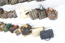 1円 正規品 まとめ 70点 フェンディ FENDI ハンドバック ショルダーバッグ トートバッグ等 70点まとめて 大量セット_画像7