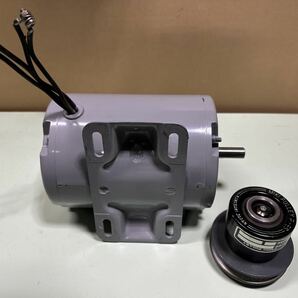 0.25kw100vモーター& 可変プーリー 共に中古品(ベアリングは2個共新品に交換済み)の画像4