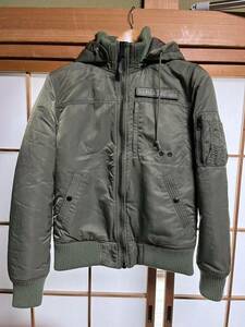 ALPHA INDUSTRIES アルファインダストリーズ フーデッド 中綿入り