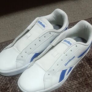 Reebokスニーカー　テニス