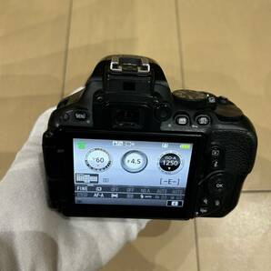 中古  Nikon ニコン D5500 レンズキット の画像6