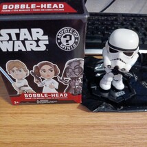 スターウォーズ ミステリーミニ ストームトルーパー フィギュア 帝国軍 ボブルヘッド 首振り ファンコ STAR WARS Funko0415-うま-TA8_画像1