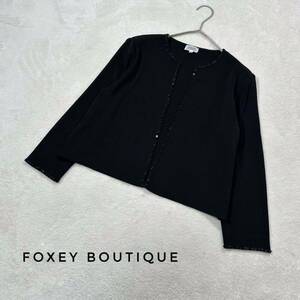 春の装いに FOXEY カーディガン トップス ビジュー ブラック 40 日本製 フォクシー アクリル レーヨン ショート丈 結婚式 フォーマル 黒