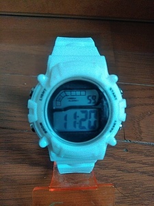  новый товар Daiso цифровой наручные часы работа работа товар белый цвет 