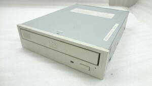 DVD-RWドライブ 東芝 TOSHIBA SD-R5112 IDE ジャンク品 (ｗ796)