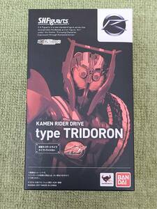 098-E18) 中古品 S.H.Figuarts 仮面ライダードライブ タイプトライドロン フィギュア 仮面ライダードライブ