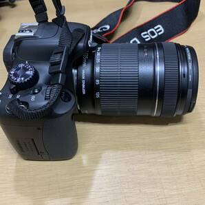 Canon EOS kiss X4 デジタル一眼レフカメラ キャノン 1412906303 CANON ZOOM LENS EF-S 18-135mm 1:3.5-5.6 IS φ67mm バッグ付 電源確認済の画像6