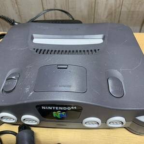 中古 NINTENDO 64 本体 NUS-001 JPN コントローラー アダプター 通電確認済 Nintendo 任天堂 ロクヨン の画像2