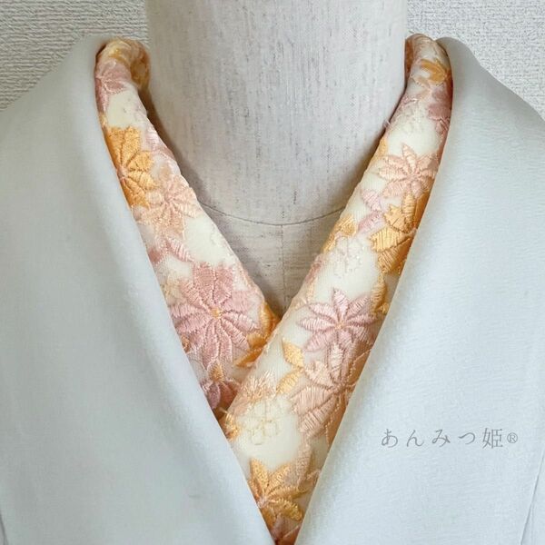 洗える刺繍半衿 つやつやのパステル小花