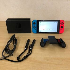 中古品・美品 任天堂 Nintendo Switch 2021年製 HAC-001 ニンテンドースイッチ Joy-Con / L ネオンブルー/R ネオンレッド 本体・ゲーム機の画像1