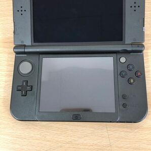 中古品 任天堂 Nintendo NEW 3DS LL ニンテンドー3DS LL 2014年製 RED-001 モンスターハンター 4G仕様 本体・ゲーム機の画像4