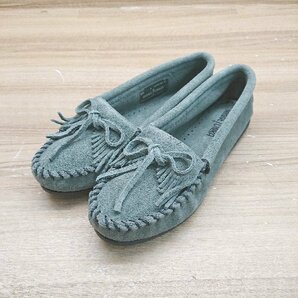 ◇ Minnetonka ミネトンカ モカシン キルティ 定番 シンプル スリッポン サイズ6 ブルー系 レディース Eの画像1