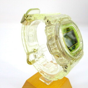 １円★美品 G-SHOCK Gショック カシオ 腕時計 クォーツ 35周年記念モデル グレイシアゴールド クリア スケルトン デジタル DW-5735E 中古の画像3