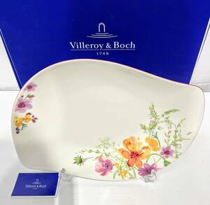 蘇さ(MtY1615)　洋食器　Villeroy&Boch ビレロイアンドボッホ　プレート１点　約32センチ　フラワーモチーフ　箱つき　中古品　100サイズ