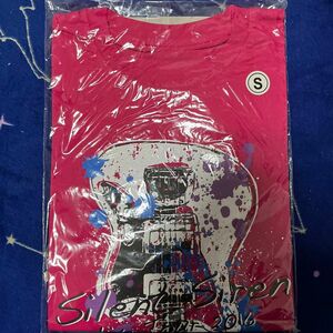 SILENT SIREN Tシャツ