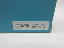 1/30 トヨタ 新型ライズ RAIZE ダイハツ ロッキー OEM 非売品 カラーサンプル ミニカー　シャイニングホワイトパール_画像2