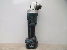 ☆【1K0322-10】 makita マキタ 充電式ディスクグラインダ GA412D 18V ジャンク_画像4