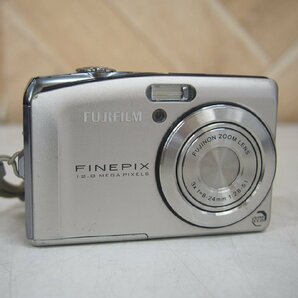 ☆【2R0417-19】 FUJIFILM 富士フィルム コンパクトデジタルカメラ F50fd FINEPIX 12.0MEGA PIXELS f=8-24mm 1:2.8-5.1 ジャンクの画像1