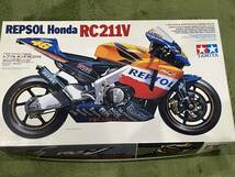 タミヤ　1/12 レプソルホンダRC211Vおまけあり_画像1