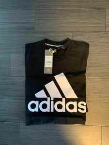 adidas Tシャツ 半袖Tシャツ ブラック