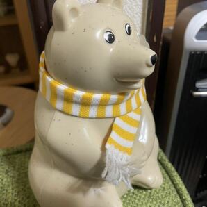 【ゆうパック送料込】最終値下げ 貴重 2016 限定マフラー付き しろくま貯金箱 / Polar Bear Money/シロクマ貯金箱/置物の画像5