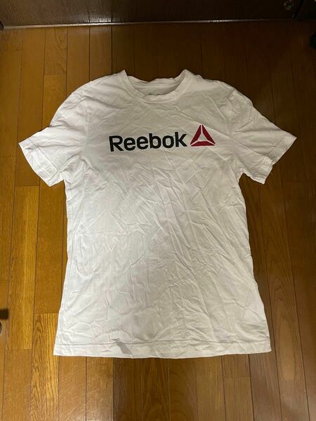 リーボック　Tシャツ　新品　未使用