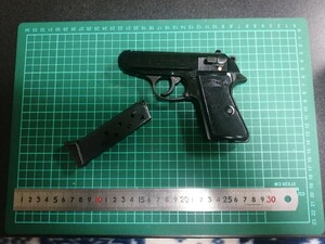 A60　モデルガン 　マルシン　ワルサーPPK/S　　インサート横　動作確認 OK　重さ　346g