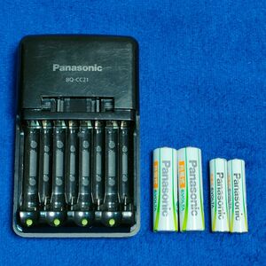 Panasonic 急速充電器・Panasonic　充電式EVOLTA 　単3形 HHR-3MWS、単4形 BK-4MLE