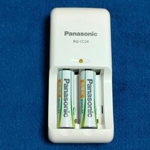 Panasonic 充電器　BQ−CC24・Panasonic　ニッケル水素電池　EVOLTA 　単3形 HHR-3MVS