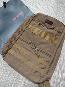 新品 定価22000 BRIEFING リュック AT-SLIM PACK コヨーテ ベージュ ブリーフィング バックパック 15L