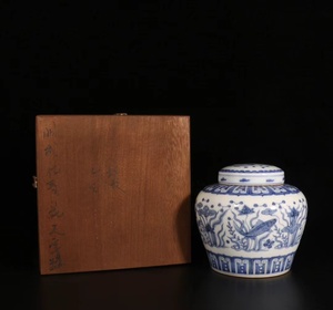 極上珍品 明代 青花 魚藻紋 天字罐 古陶瓷 古擺件 古置物 賞物 共箱 中国古美術 古美味 蔵出