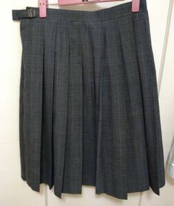 北九州市中学校　標準 制服　夏用スカート　ウエスト69　丈60