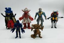 ジャンク ウルトラマン ウルトラ怪獣 フィギュア ソフビ まとめ売り ゼットン エレキング ピグモン バルタン星人 レッドキング など_画像8