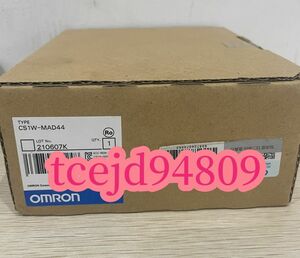 新品　 OMRON/オムロン 　CS1W-MAD44 　アナログ入出力ユニット　