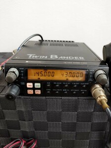 STANDARD 無線機 FM TWIN BANDER C 5600 　　マイク付き 通電確認済 スタンダード