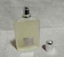 トムフォード香水　正規品　グレイ　ベチバー　オードゥパルファム　100ml_画像3