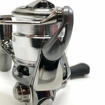 K【未使用】ダイワ 22 イグジスト SF2500SS-H 箱 リールカバー 付属 | DAIWA EXIST 00061111 釣具 リール 新品_画像6