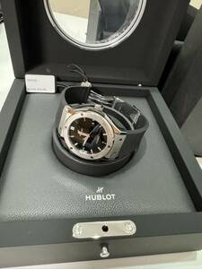 HUBLOT