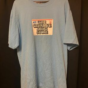 【L】BLACK EYE PATCH x Creative Drug Store Tシャツ　スカイブルー