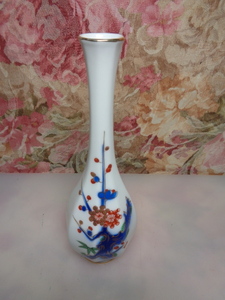 ◆「即決」深川製磁・花瓶・飾り壺・松竹梅・サイズ直径7㌢高さ22㌢◆201