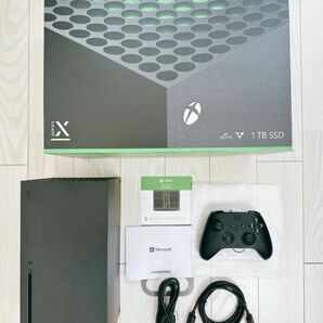 XBOX Series X本体