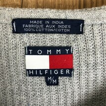90s VINTAGE TOMMY HILFIGER Ｖネック ニット メンズMサイズ トミーヒルフィガー 90年代 ヴィンテージ 古着 e24033101_画像3