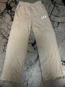 GAP フレア パンツ スウェット ジャージ ベージュ 裏起毛