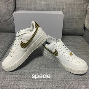 新品　未使用　NIKEエアーフォース1'07 ESS 