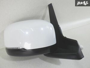 動作確認済み！！ ホンダ 純正 JF3 N-BOX カスタム ドアミラー 右側 運転席 カラーNo.NH883P プラチナホワイトパール 7P 電動格納 棚27J