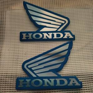【送料込】HONDA(ホンダウィング) 3Dエンブレム ブルー 左右2個セット 両面テープ付 ホンダの画像1